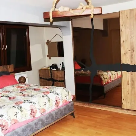 Appartement In The Most Luxurious Neighborhood Of Bostanli, 300 M From The Sea *